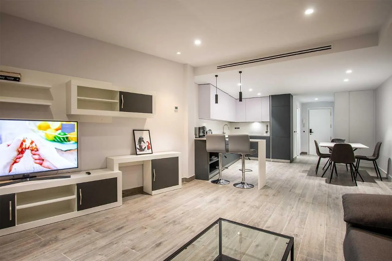 Apartamentos Vacacional En Plaza De Espana Nerja Apartment